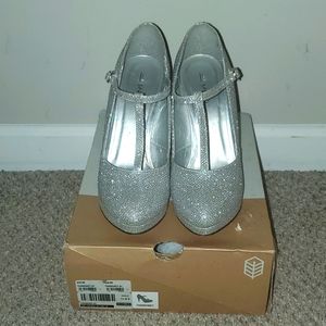Silver sparkle platform heels